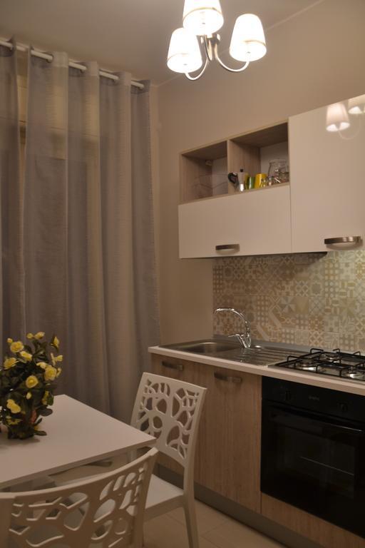 Hotel Residenze Principe Amedeo Bari Esterno foto