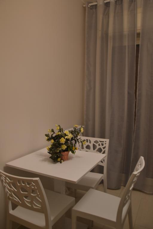Hotel Residenze Principe Amedeo Bari Esterno foto