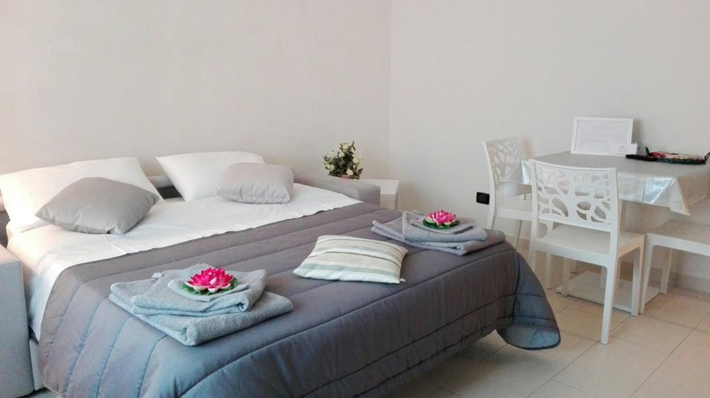 Hotel Residenze Principe Amedeo Bari Esterno foto