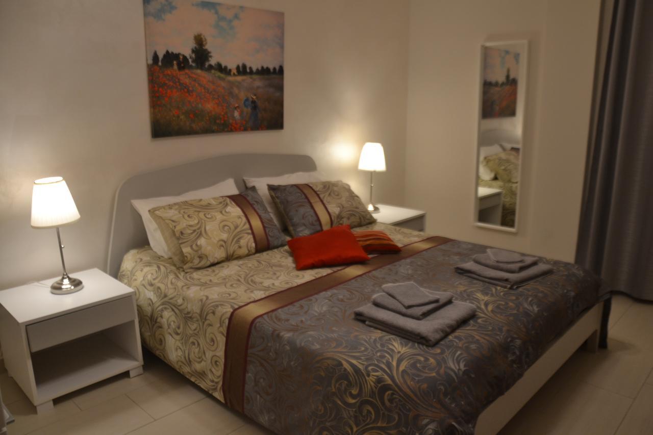 Hotel Residenze Principe Amedeo Bari Esterno foto
